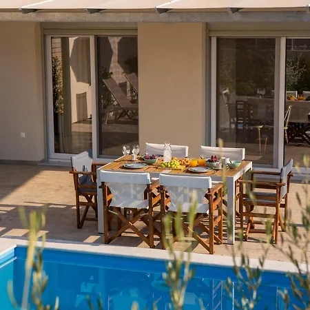 Grappolo Lefkada - Vilana Ideal For Families And Small Groups Villa