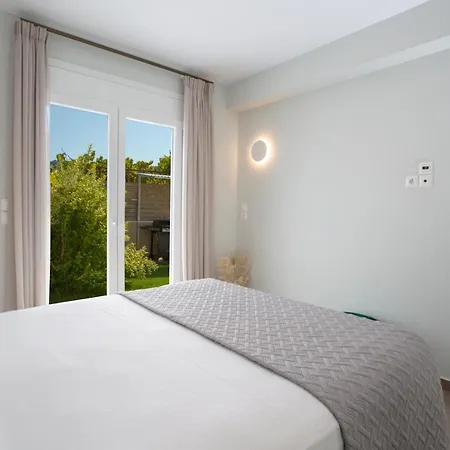 Grappolo Lefkada - Vilana Ideal For Families And Small Groups וילה *