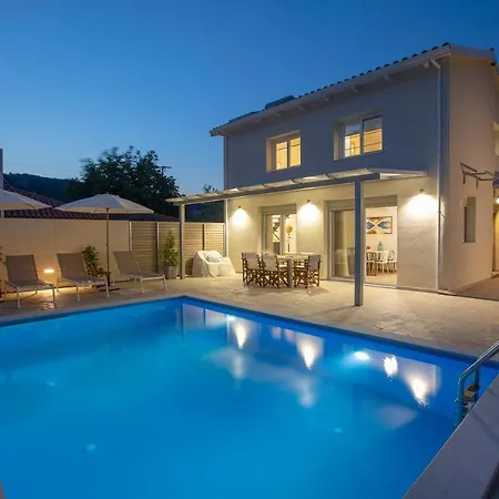 Grappolo Lefkada - Vilana Ideal For Families And Small Groups Villa *