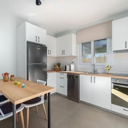 Grappolo Lefkada - Vilana Ideal For Families And Small Groups Βίλα *